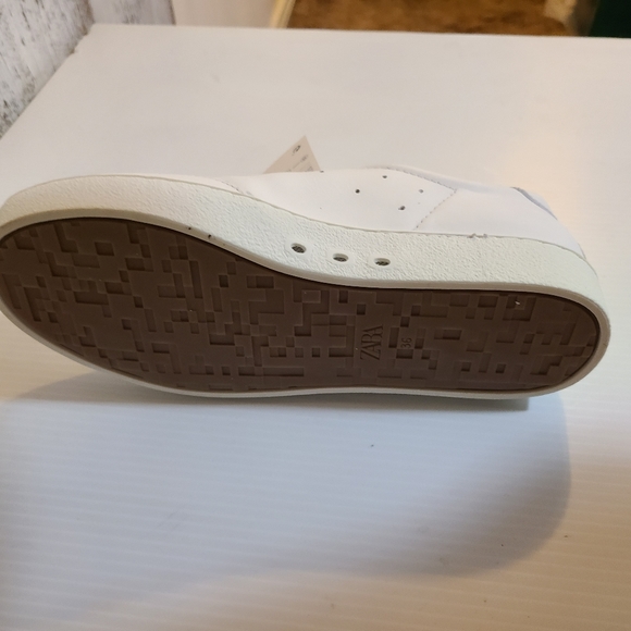 Zara Uniform Womens Leather Sneakers - Picture 4 of 6